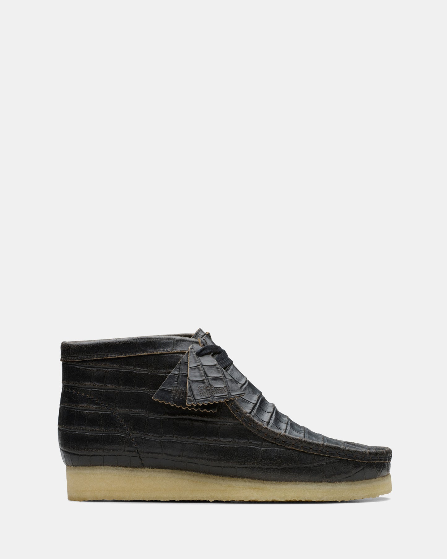 Wallabee Boot (M) Blkcroc Distress