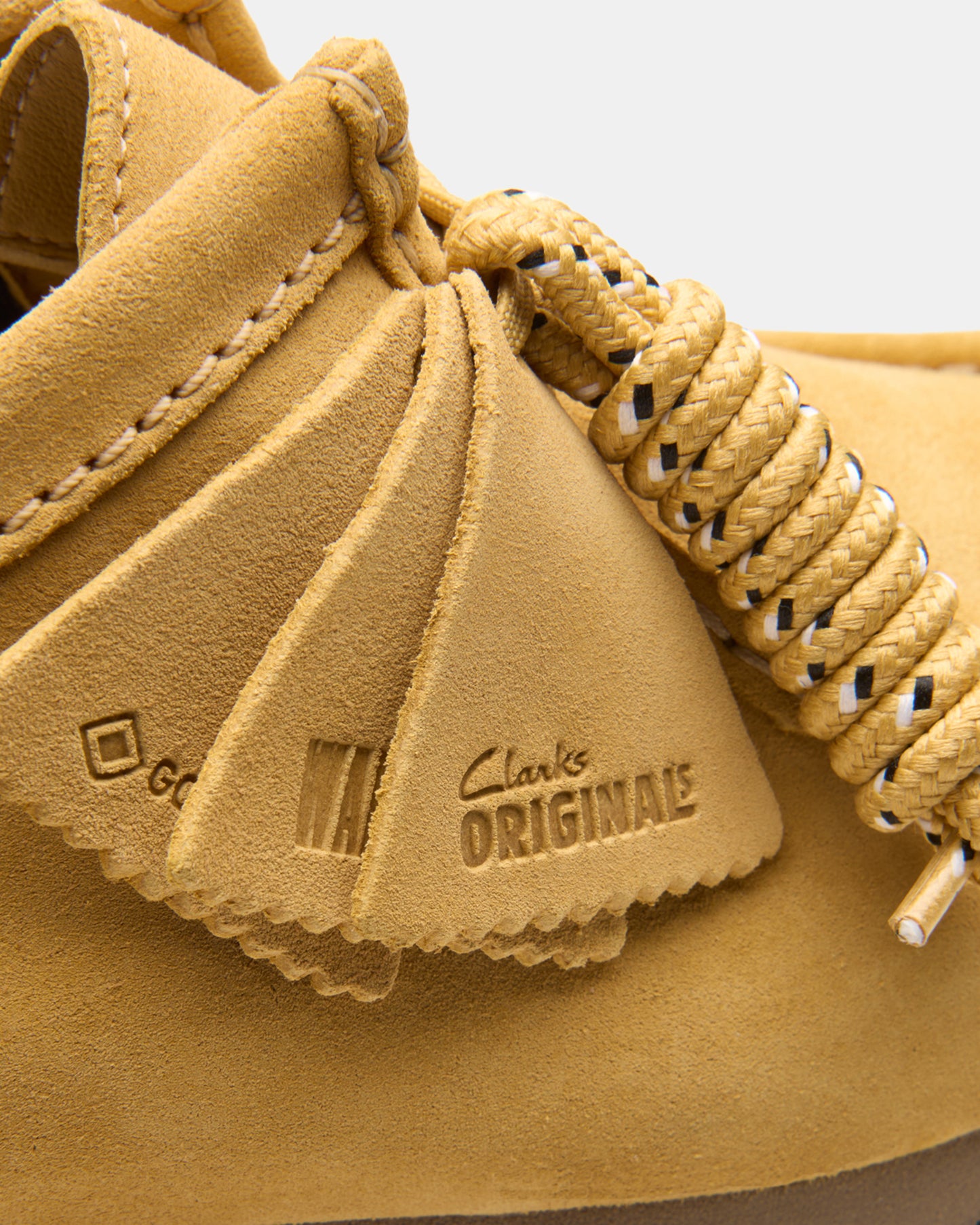 Wallabee Gore-Tex (m) Golden Tan Suede